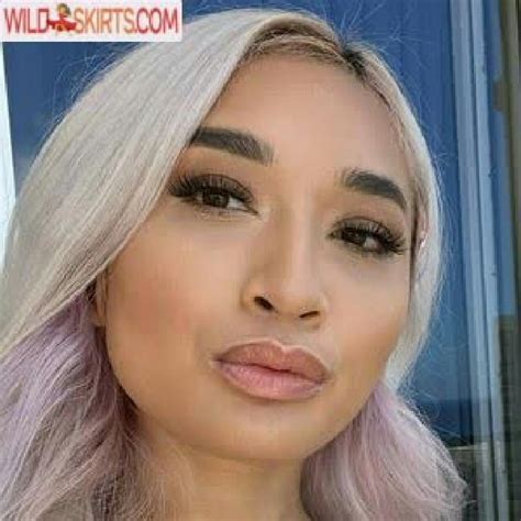 Avery Black Nude Videos and Pics .